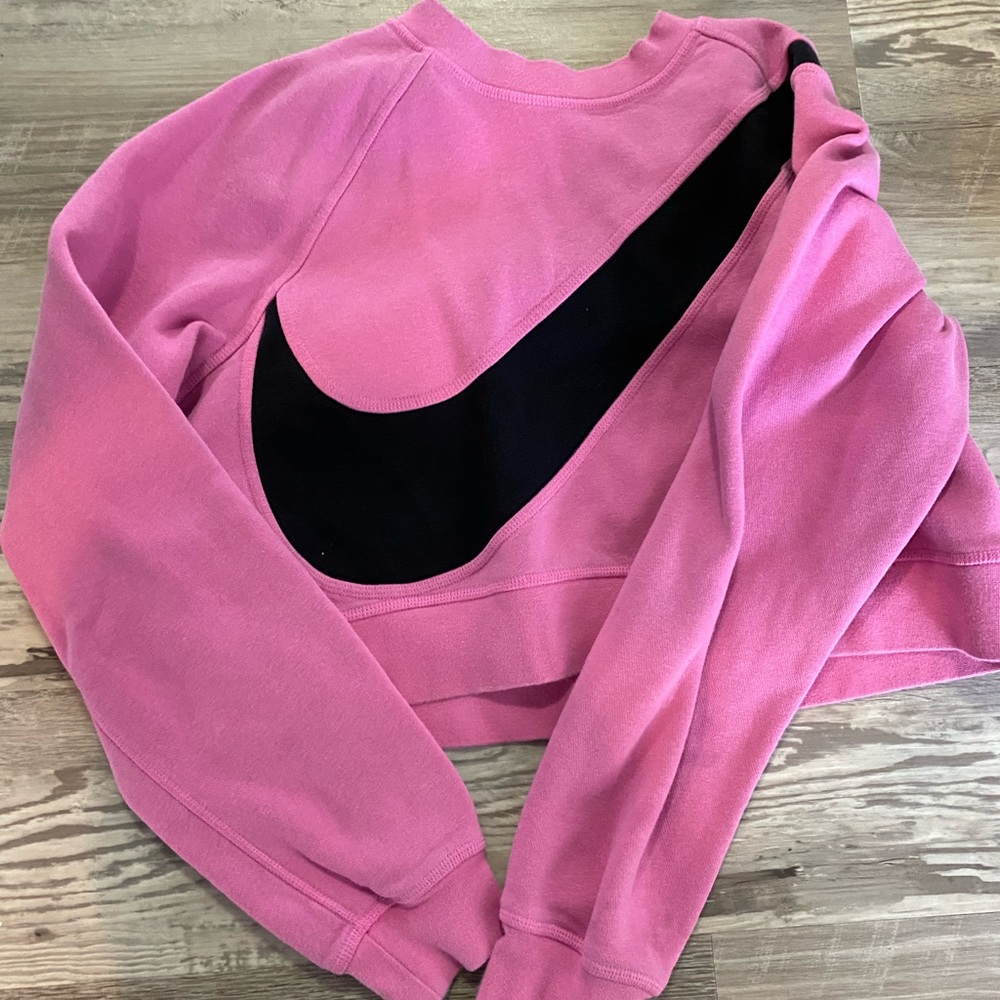 pink Nike cropped crewneck